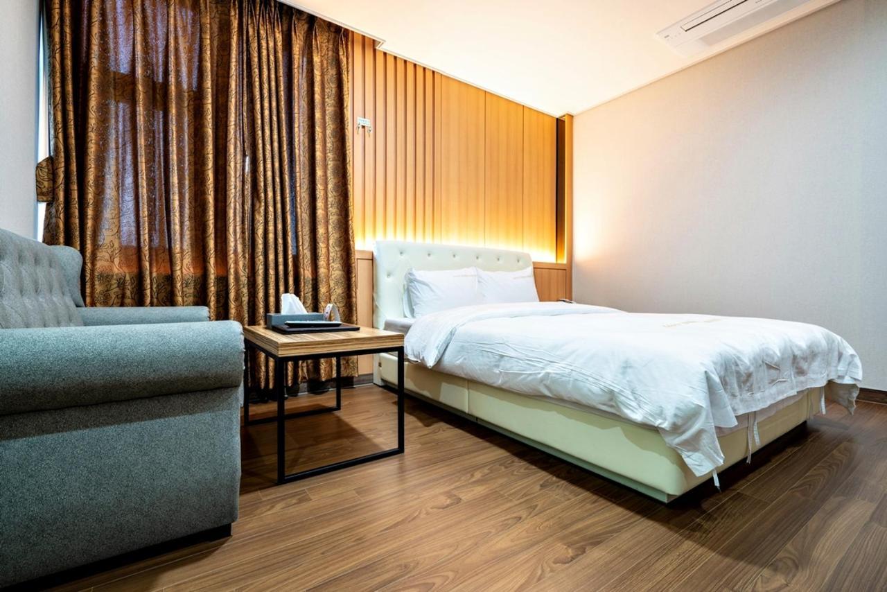 Siheung Seoul Tourist Hotel Zewnętrze zdjęcie